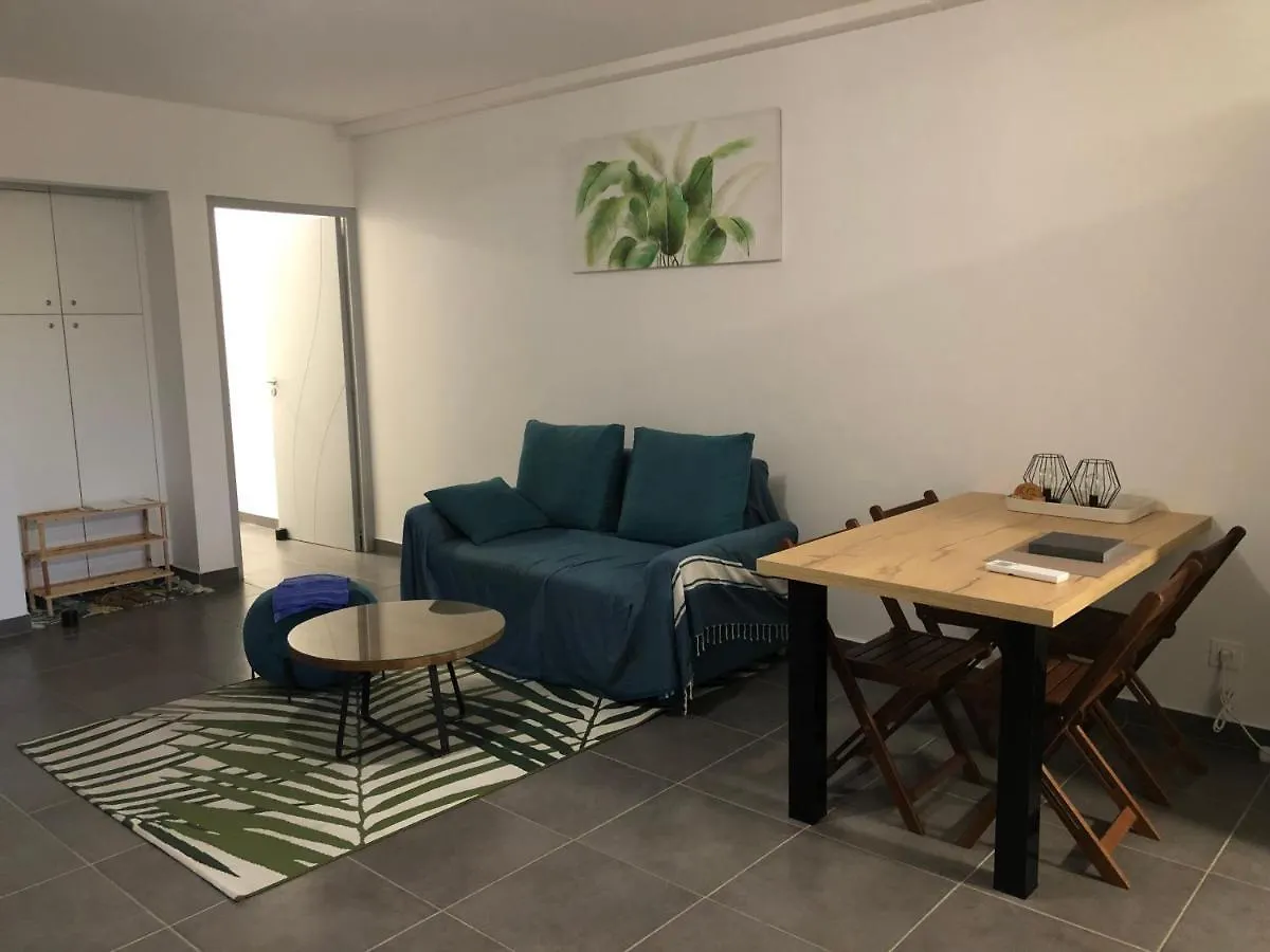 Standing Residence Kumuhei Papeete  Apartment